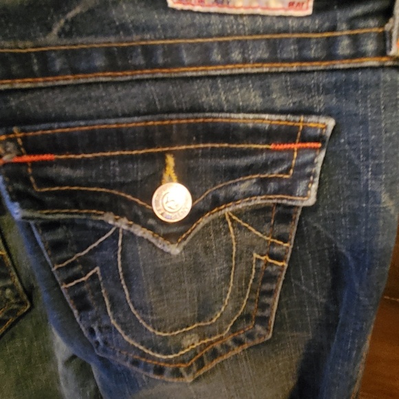 True Religion size 31 bootcut Jeand - Picture 3 of 4